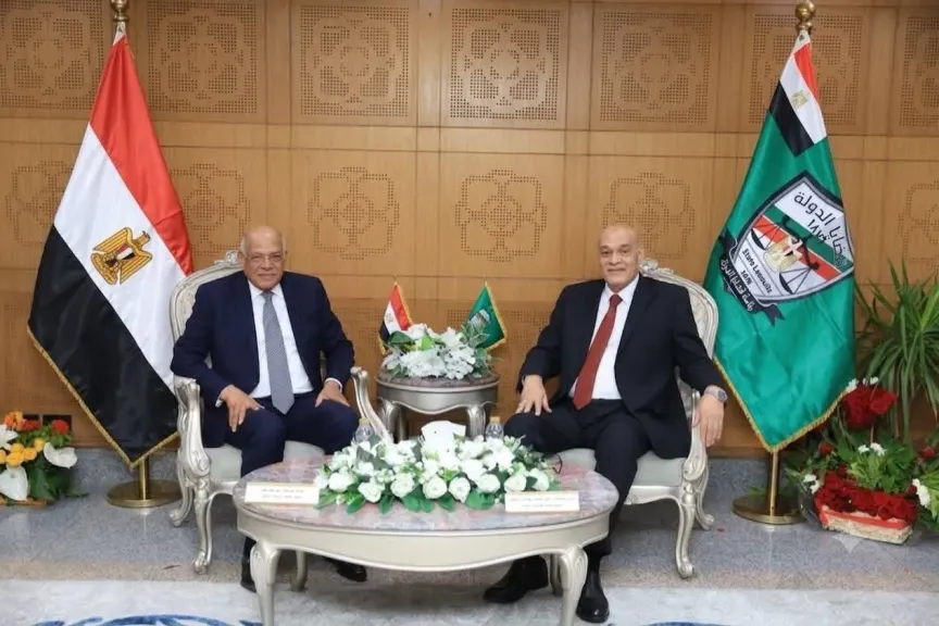 أبو العزم يتلقى التهنئة من عبد العال وأحمد ضيف.. تأكيد على تعزيز التعاون بين مؤسسات الدولة وترسيخ سيادة القانون