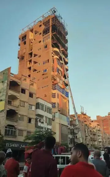 الحماية المدنية تنجح في إخماد حريق برج معهد الاتصالات بسوهاج دون امتداد النيران للمباني المجاورة