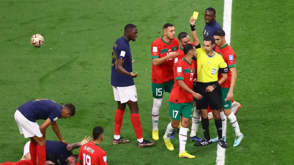 مبابي يقود هجوم فرنسا أمام المغرب في ربع نهائي المونديال