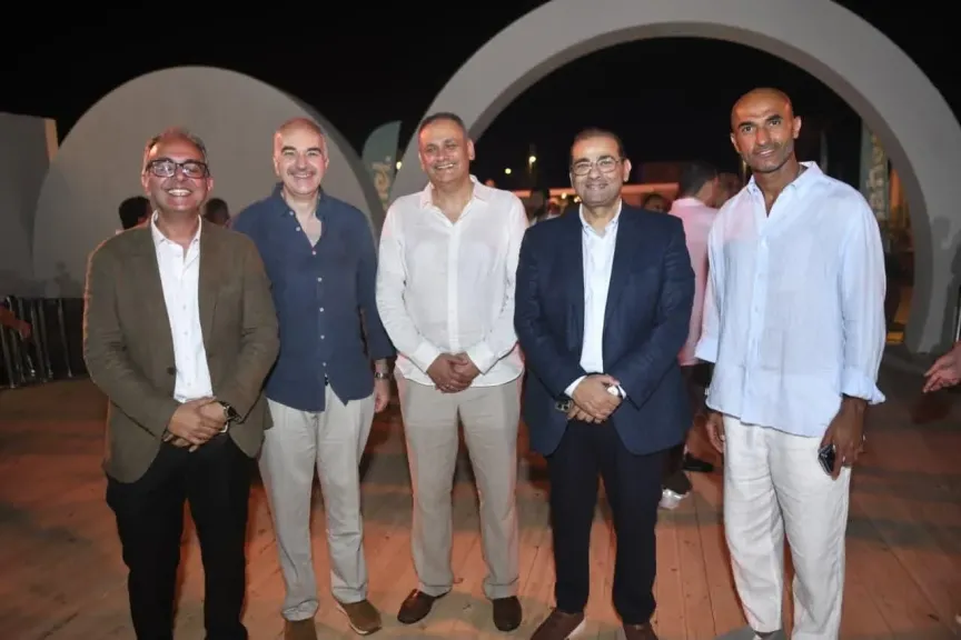 تامر المهدي: المصرية للاتصالات تنفيذ استثمارات ضخمة لتطوير البنية التحتية الرقمية بالساحل الشمالي