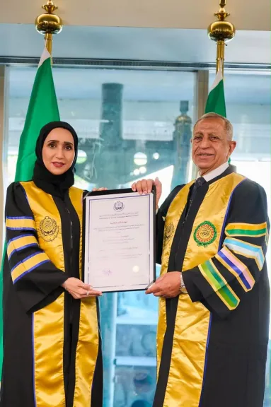 الأكاديمية العربية تمنح  حصة آل مالك الدكتوراه الفخرية في إدارة وتطوير القطاع البحري