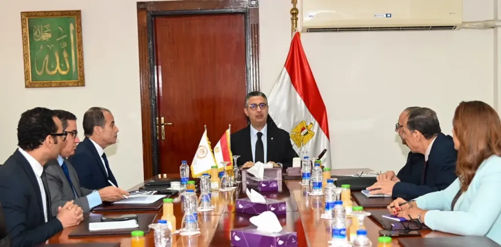 وزير التموين: استكمال صرف باقي مستحقات مزارعي قصب السكر خلال الأسبوع المقبل