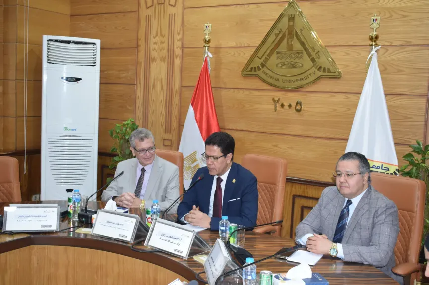 اعتماد «جهار» يقترب.. رئيس جامعة بنها يتابع جاهزية مستشفى الجراحة