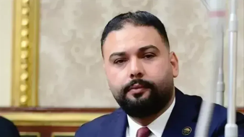 «أنا الفلاح في مصر».. إبراهيم الديب يستشهد بأبيات شعر خلال مناقشة قانون «جهاز مستقبل مصر»