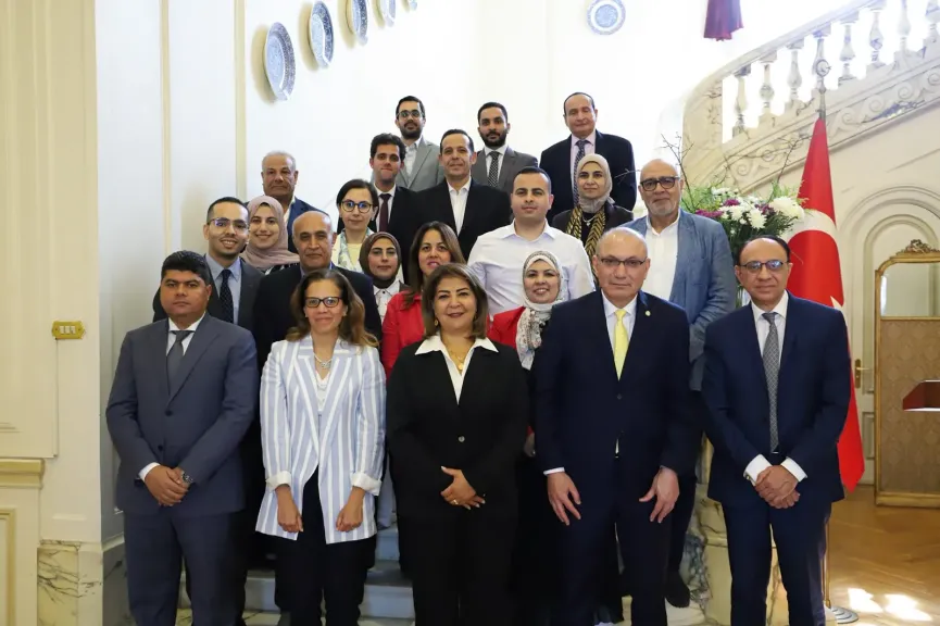 الاتحاد من أجل المتوسط والرئاسة التركية لمؤتمر الأطراف (COP31) يعقدان في القاهرة مشاورات الحوار المتوسطي تحضيرا لمؤتمر المناخ في أنطاليا