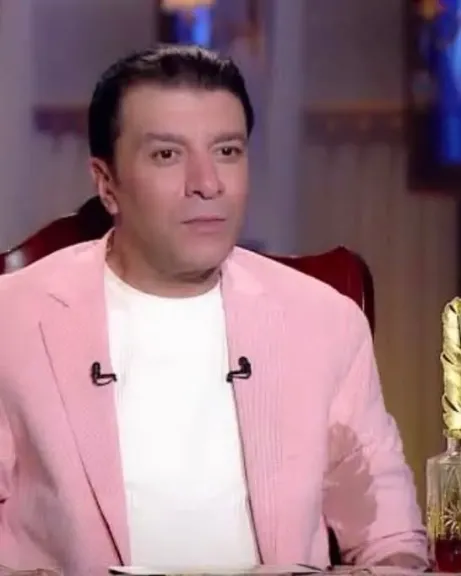 الفنان مصطفى كامل 