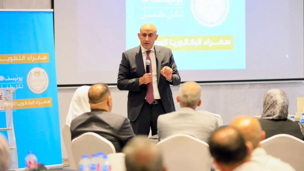 وزير التعليم يتفقد ورشة تدريب المعلمين على مناهج شهادة البكالوريا المصرية