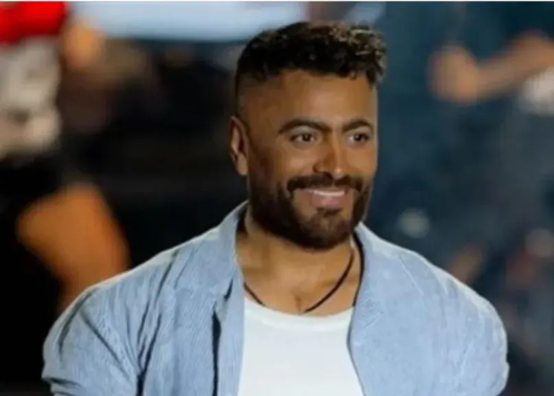 ضمن مهرجان «يلا ساحل».. تامر حسني يستعد لإحياء حفل غنائي في العلمين
