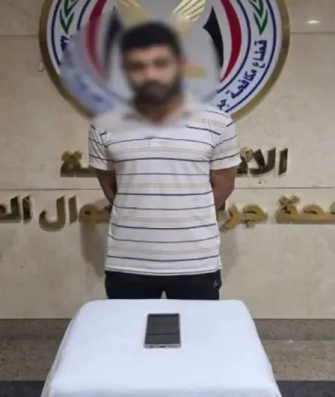 انتحل صفة خدمة عملاء.. ضبط المتهم بالاستيلاء على أموال صاحب محل ملابس بالقاهرة