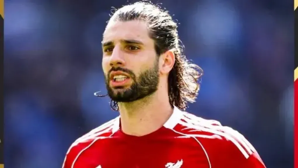 ليفربول يمدد عقد سوبوسلاي بعقد طويل الأمد قبل انطلاق الموسم الجديد