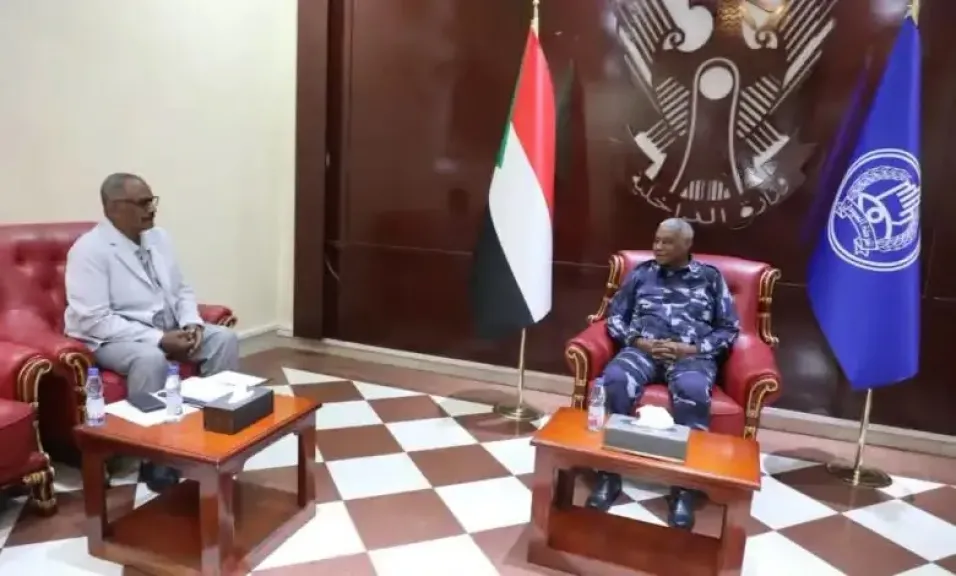 السودان: وزير الداخلية يبحث مع المهندس وداعة جهود لجنة الأمل في تفويج 35 ألف مواطن وترتيبات التفويج  المرتقب من ليبيا