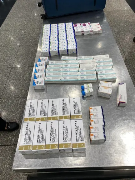 قيمتها أكثر من 5 مليون.. جمارك مطار القاهرة تضبط كمية من الأدوية الخاصة بعلاج الأورام السرطانية بحوزة أحد الركاب