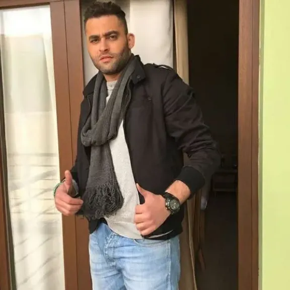 بعد تشريحه.. التصريح بدفن جثمان الفنان أحمد جلال عبد القوي