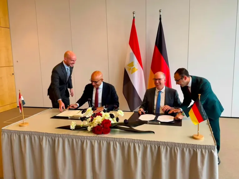 في خطوة غير مسبوقة.. وزير التعليم يوقع إعلان نوايا مع ألمانيا لتطوير المدارس الفنية المصرية الألمانية