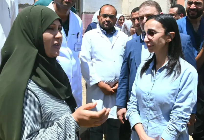 محافظ البحيرة تفاجىء مستشفى إدكو المركزي للاطمئنان على الخدمة المقدمة للمرضى