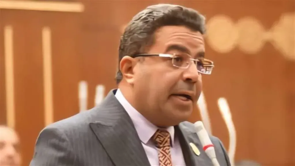  النائب الدكتور باسل عادل