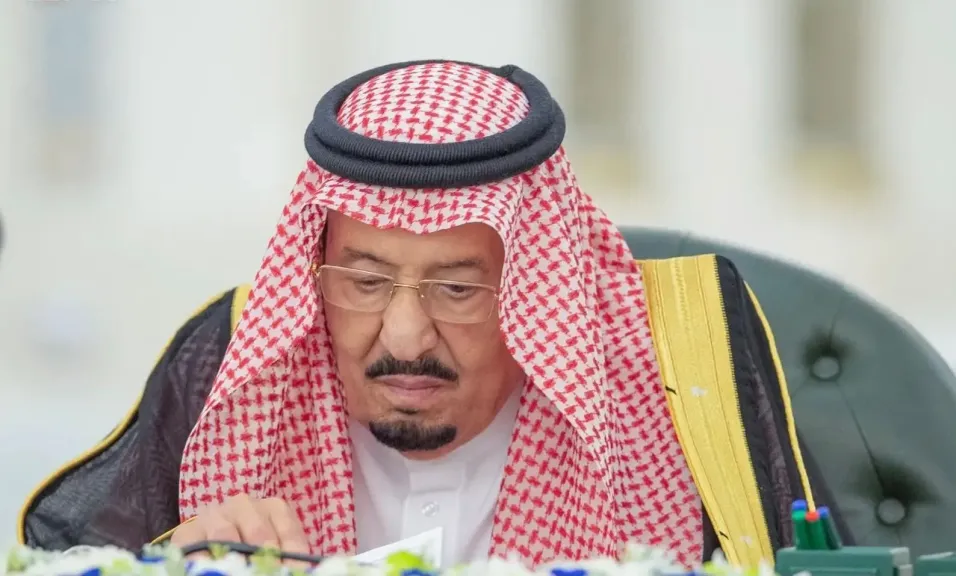 مجلس الوزراء برئاسة خادم الحرمين الشريفين يؤكد استمرار السعودية في دعم الشعب اليمني وحكومته الشرعية.. ويدين الادعاءات الباطلة لميليشيا الحوثي الإرهابية
