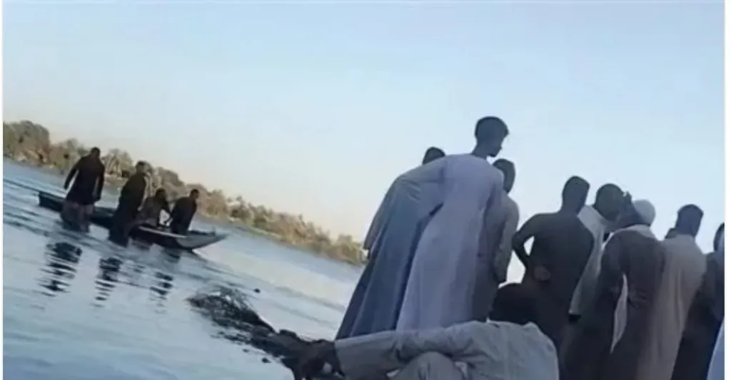 بعد 4 ساعات بحث.. انتشال جثمان طالب غرق خلال الاستحمام داخل النيل في قنا