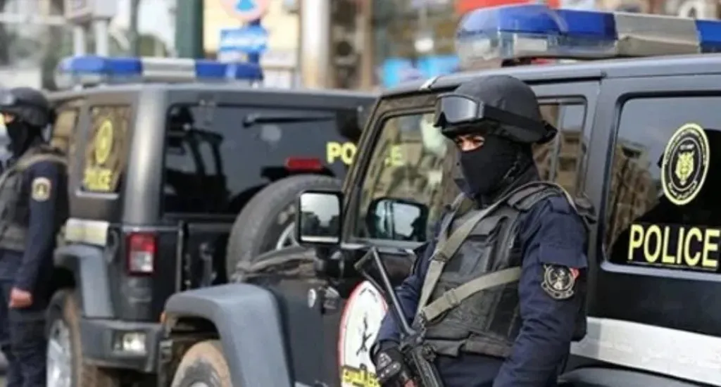 كانوا خارجين من عزاء.. تفاصيل مقتل معلم وإصابة شقيقيه بطلقات نارية بسبب خصومة ثأرية في قنا
