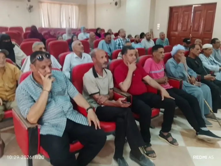 ندوة توعوية بفرشوط لدعم مبادرة ”100 مليون شجرة” ونشر الوعي البيئي
