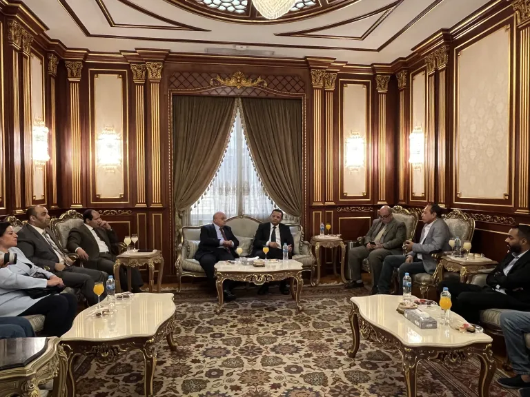 تعاون مرتقب بين نقابة الصحفيين ونادي القضاة بشأن التدريب على تغطية الملف القضائي