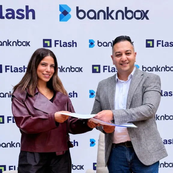 بعد موافقة البنك المركزي المصري.. Flash وBanknBox تطلقان أول حل «Sound Box» للمدفوعات في السوق المصرية