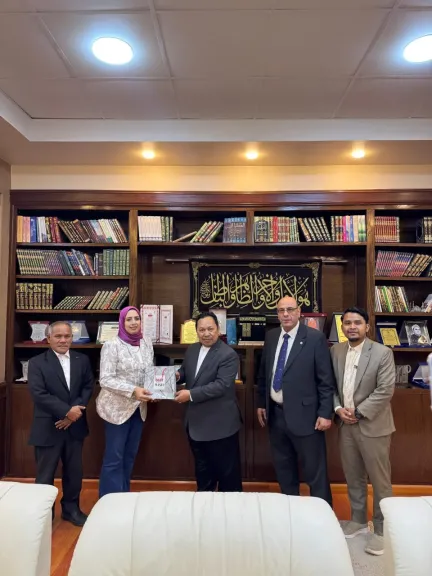 تعاون بين كلية القرآن الكريم بطنطا والملحقية التعليمية الإندونيسية وهيئة الاستعلامات لدعم الطلاب الوافدين وتعزيز الوعي