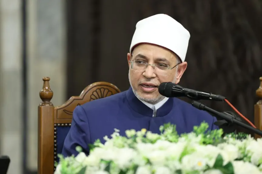 رئيس جامعة الأزهر: إحياء المجالس الحديثية بالجامع الأزهر كرمٌ إلهي يربط الأمة بأشرف نسب