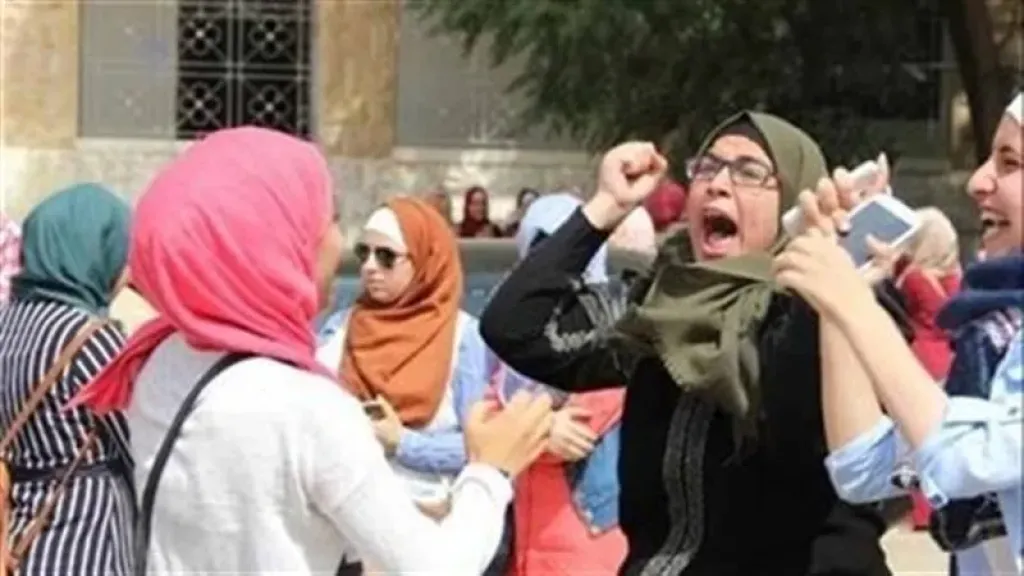 حبس وغرامة تصل إلى 5 ملايين جنيه.. عقوبة نشر نتائج الثانوية العامة دون موافقة أصحابها