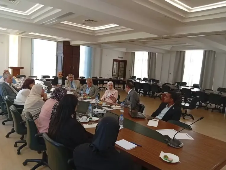 لجنة مستخلصي الجمارك والمصدرين بتجارية الإسكندرية  تفتح ملف التدريب مع نخبة من الخبراء والأكاديميين