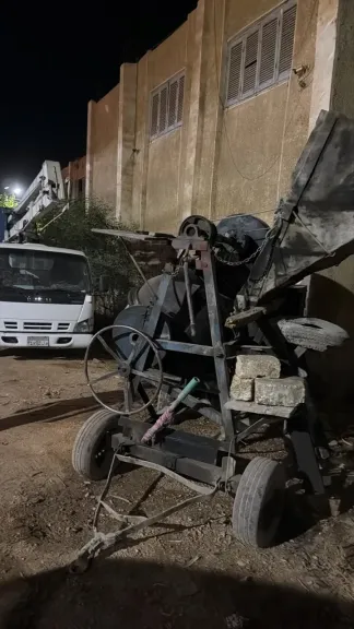 محافظ سوهاج يوجه بالإزالة الفورية لمخالفة بناء بدون ترخيص بمركز أخميم ومصادرة معدات العمل