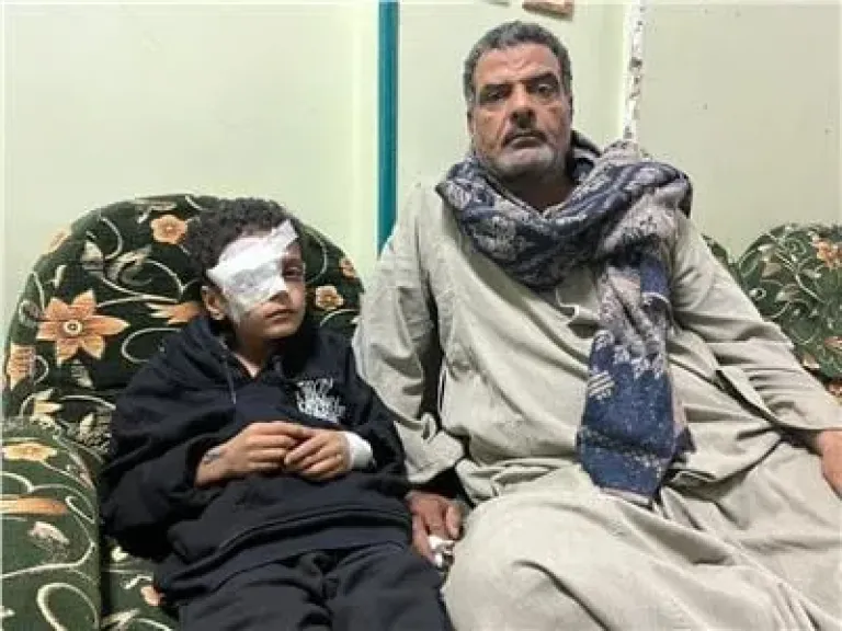 فقد عينه بضربة عصا.. الحبس 3 سنوات لمعلمة تسبب في عاهة مستديمة لتلميذ بقنا