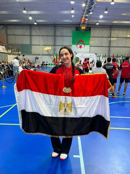 محافظ كفرالشيخ يهنئ بطلة مصر « هنا الصيحي» بعد حصد 6 ذهبيات في البطولتين العربية والأفريقية بالجزائر