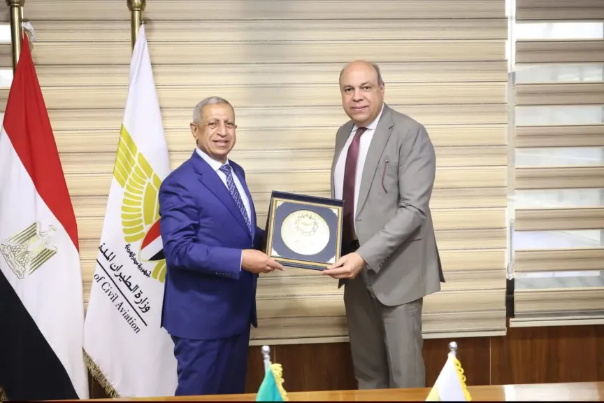 رئيس الأكاديمية العربية يستقبل رئيس جامعة العراق بفرع مدينة العلمين