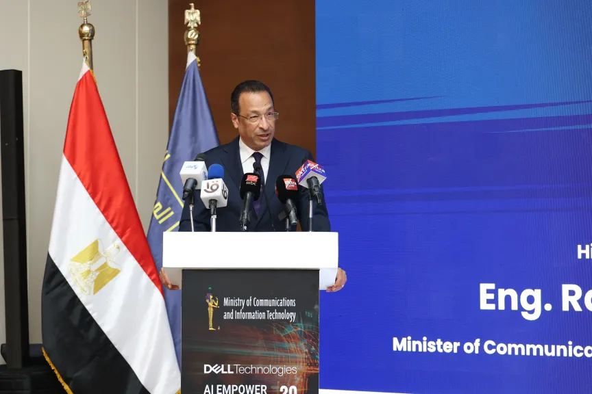 وزير الاتصالات: نستهدف بناء قدرات مصرية في مجال الذكاء الاصطناعي قادرة على تطوير حلول تتناسب مع لغتنا وثقافتنا