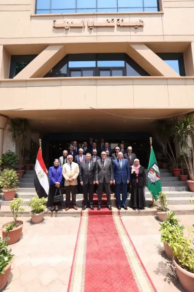 قمة قضائية في القاهرة.. « المحكمة الدستورية العليا» بكامل تشكيلها تهنئ رئيس «قضايا الدولة» الجديد وتؤكد: شراكة راسخة لحماية الدستور وترسيخ سيادة القانون