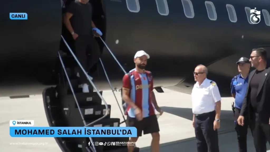 محمد صلاح يصل إسطنبول على متن الطائرة الخاصة لطرابزون سبور