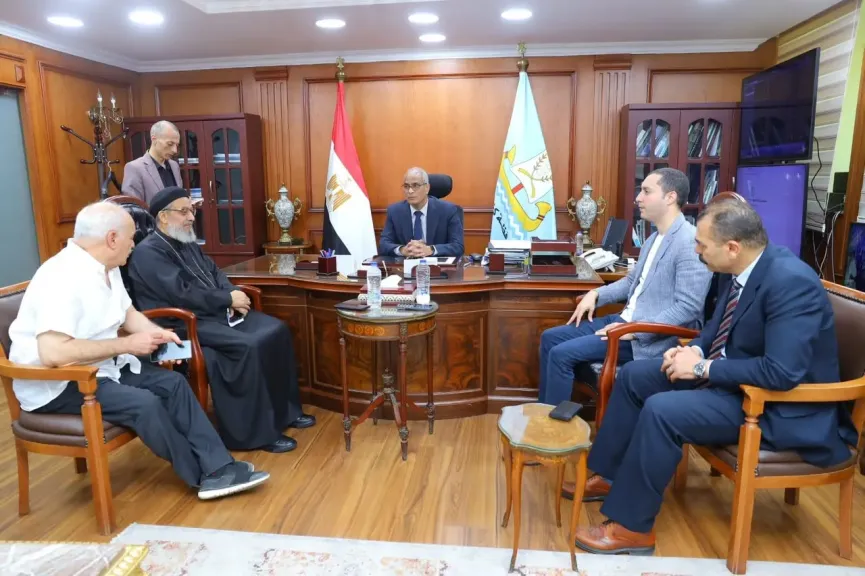 لحل مشكلات الدوائر وتحقيق نقلة خدمية حقيقية للمواطنين..محافظ كفرالشيخ يجتمع بأعضاء مجلسي النواب والشيوخ