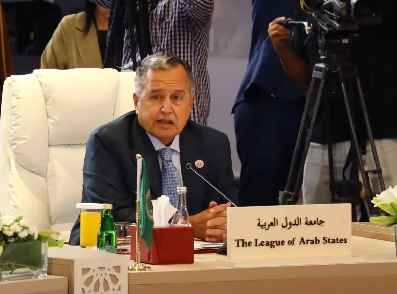 مطالبا بإطلاق حملة دبلوماسية وقانونية وإعلامية واسعة:  نبيل فهمي: الاحتلال يسعى لتحويل الصراع إلى حرب دينية.. ولابد من تحرك عربي ودولي عاجل لحماية القدس