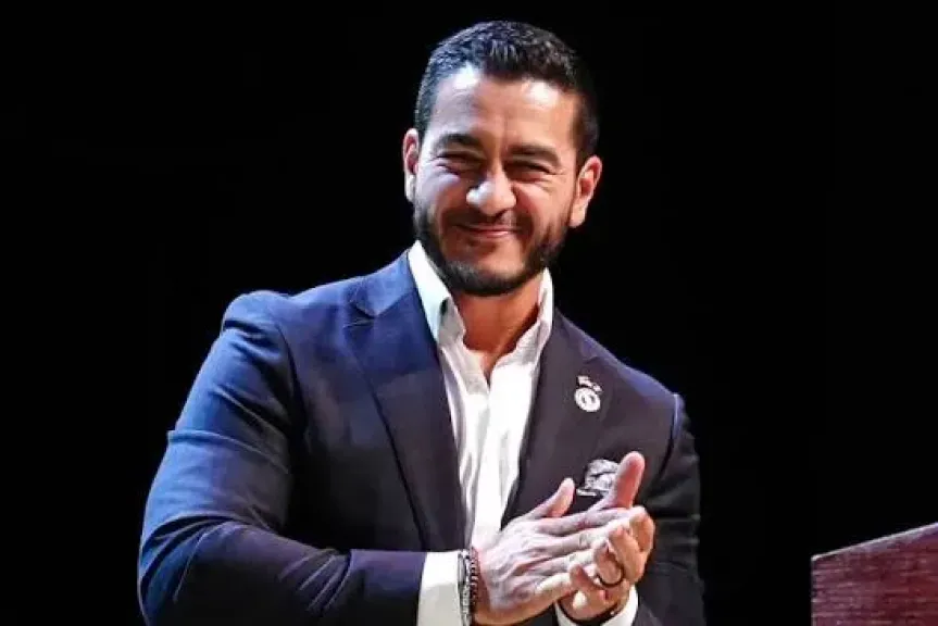 من هو عبد الرحمن السيد الفائز في انتخابات الحزب الديمقراطي لعضوية مجلس الشيوخ عن ولاية ميشيجان؟
