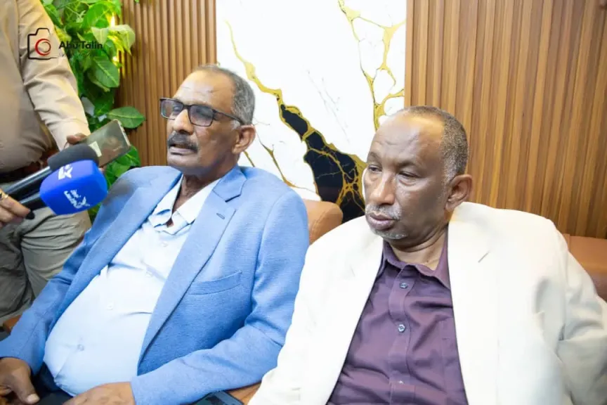 25حافلة تقل 1250 سوداني إلى الوطن.. ديوان الزكاة ولجنة الأمل يواصلان العودة الطوعية ويطلقان خطة لتوسيع الشراكات وعودة المواطنين  من دول الجوار