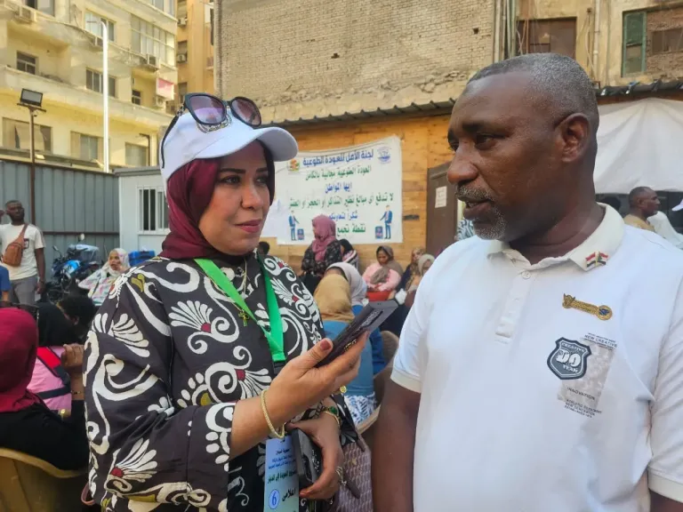 ماهر الزين: 25 حافلة تُعيد 1250 سودانيًا ضمن الفوج الـ41.. والالتزام بوثائق السفر عزز انسيابية العودة الطوعية