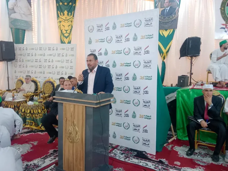 إمام مسجد السيدة نفيسة: «الخلوة في الجلوة» منهج الإمام جابر الجازولي.. والقلب يجب أن يظل متعلقًا بالله