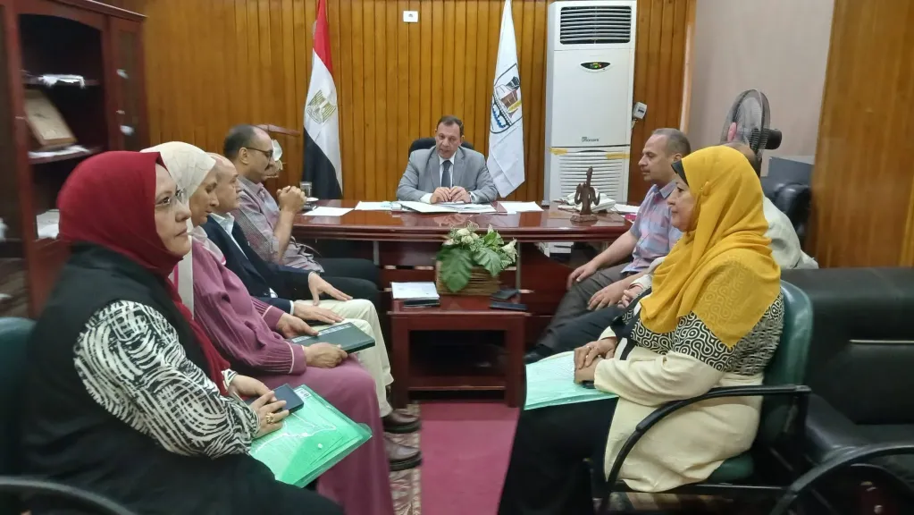 وكيل وزارة التربية والتعليم ببنى سويف يناقش مع مسؤولي التنسيق خطة العمل خلال الفترة المقبلة
