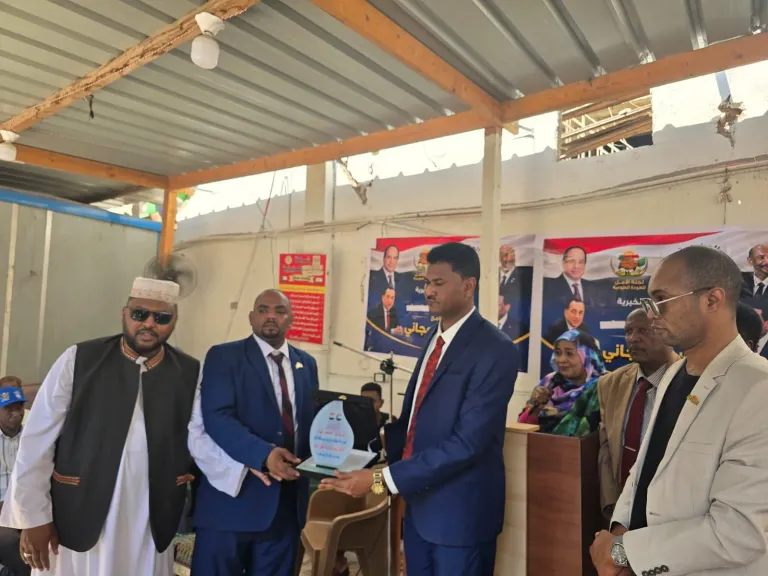 50 ألف سوداني عادوا من مصر عبر «لجنة الأمل».. و«العزيزية» تعلن عن تخفض تكلفة العودة  وتتبرع بـ5 حافلات لنقل الأشقاء السودانيين من ليبيا