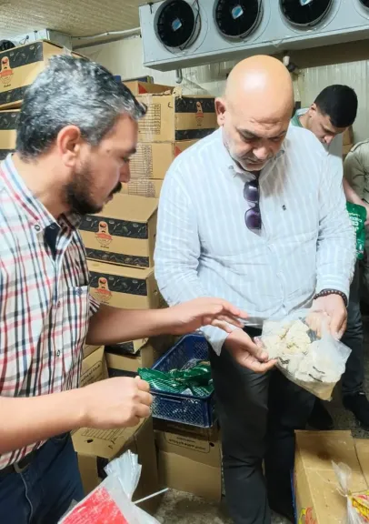 كفتة وسجق وهمبورجر فاسد.. ضبط 7 أطنان داخل مصنع شهير بالعبور