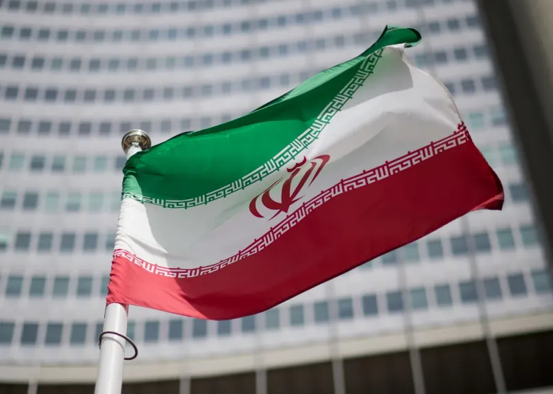 «فخ المضيق».. كيف وضعت طهران واشنطن بين نار التضخم الياباني وشروط السلم الخمسة؟