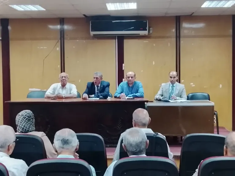 وكيل ”تعليم البحيرة”: استعدادات مكثفة لرفع جاهزية المدارس استعدادا للعام الدراسى الجديد