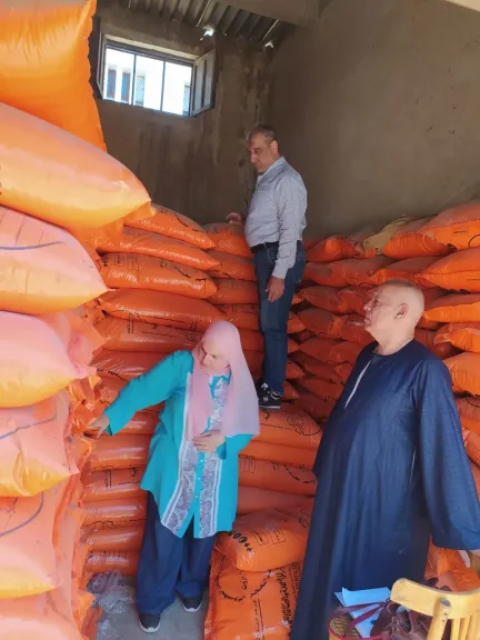 جولات مكثفة بزراعة الفيوم لضبط منظومة صرف الأسمدة وضمان وصول الدعم للمزارعين
