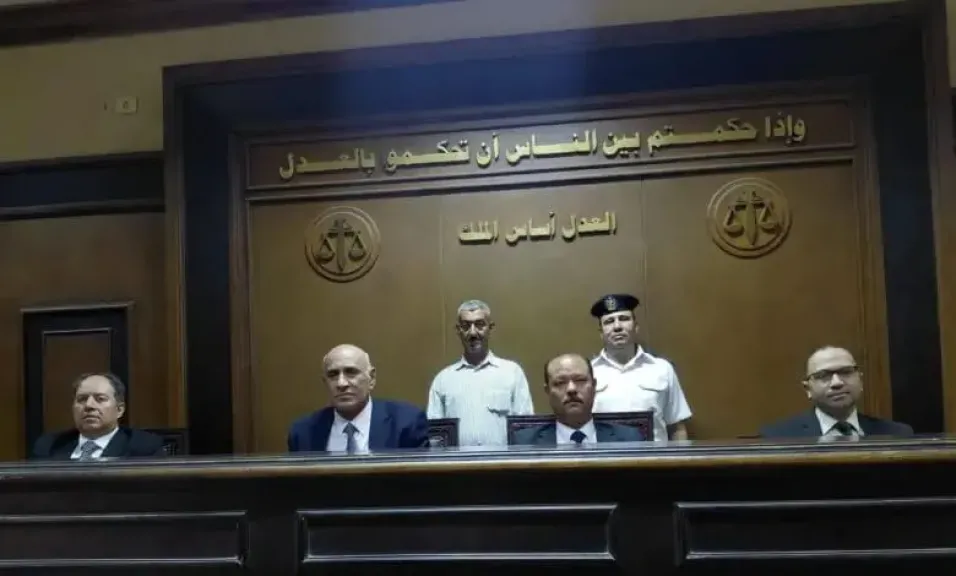 قتل وسرقة بالإكراه.. الإعدام لنجارين والمشدد عامين لكهربائي في الخانكة